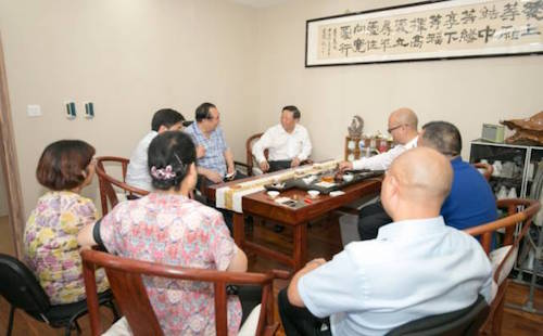 隆力奇董事长徐之伟出席怡亚通公司乔迁盛典