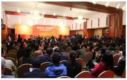绿之韵董事长胡国安获年度人物