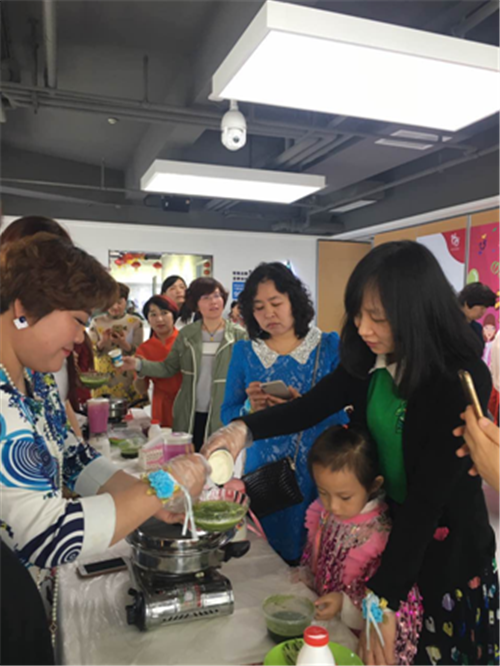 安利（中国）山西分公司举办“美妈悦享沙龙”活动