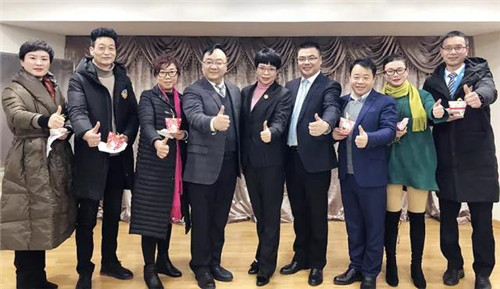安徽的战略委员,教育委员和市场高阶精英事业伙伴近200人齐聚权健江苏