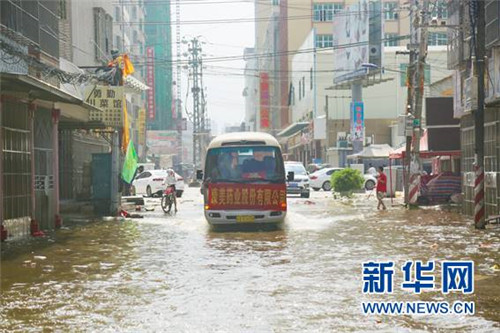 康美药业组织医疗服务团队赴普宁洪涝灾区开展义诊活动