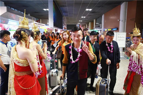 卫康游学之旅尽览异国热辣风光