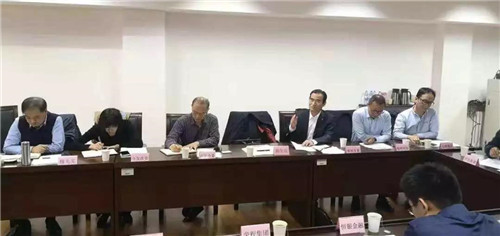 和治友德出席民营经济发展座谈会，为民营企业发声