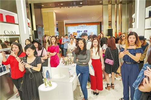 韩国权健OMM旗舰店进驻马来西亚吉隆坡顶级购物中心PAVILION