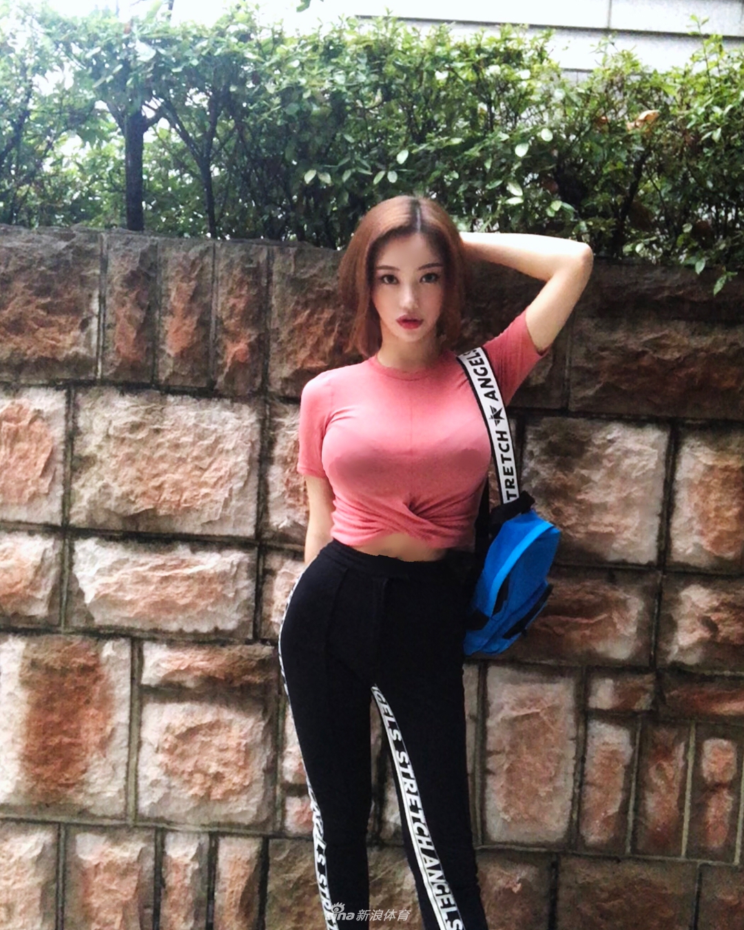 韩国网红嫩模健身美照美腿细腰凹凸有致14