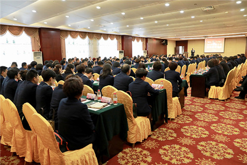 安惠召开2019财年第一次市场管理会议