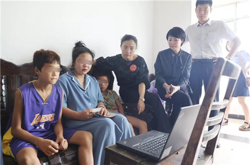 绿之韵集团“情暖高墙 关爱孩子”爱心慰问活动走进郴州